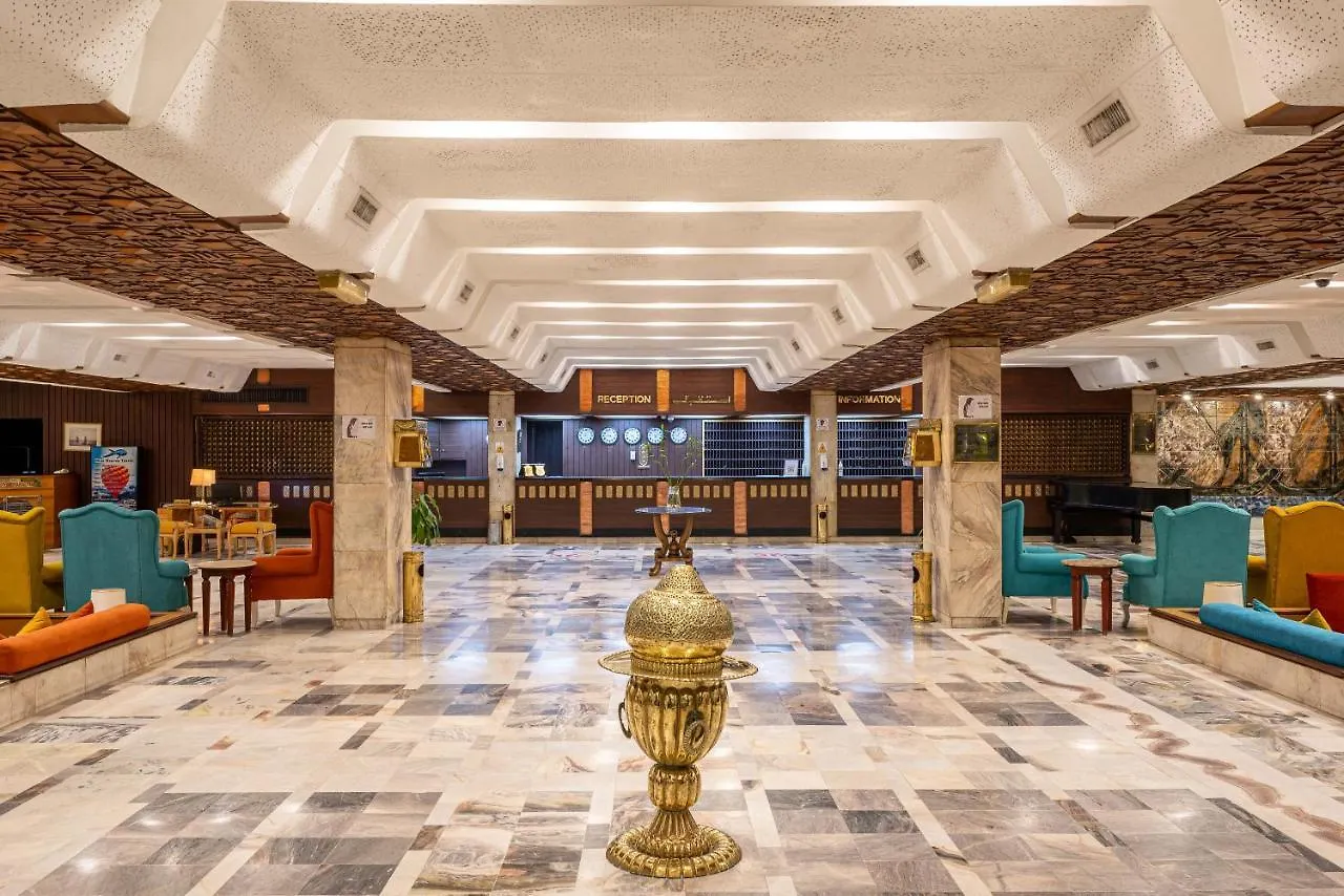 ****  Aracan Eatabe Luxor Hotel Mısır